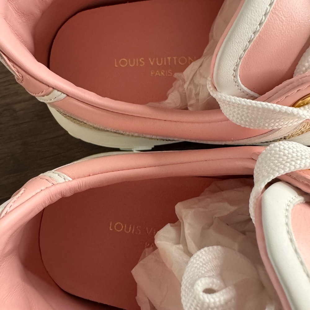 Louis Vuitton Pink Time Out Sneakers Leather Detail - Picture 5 of 10